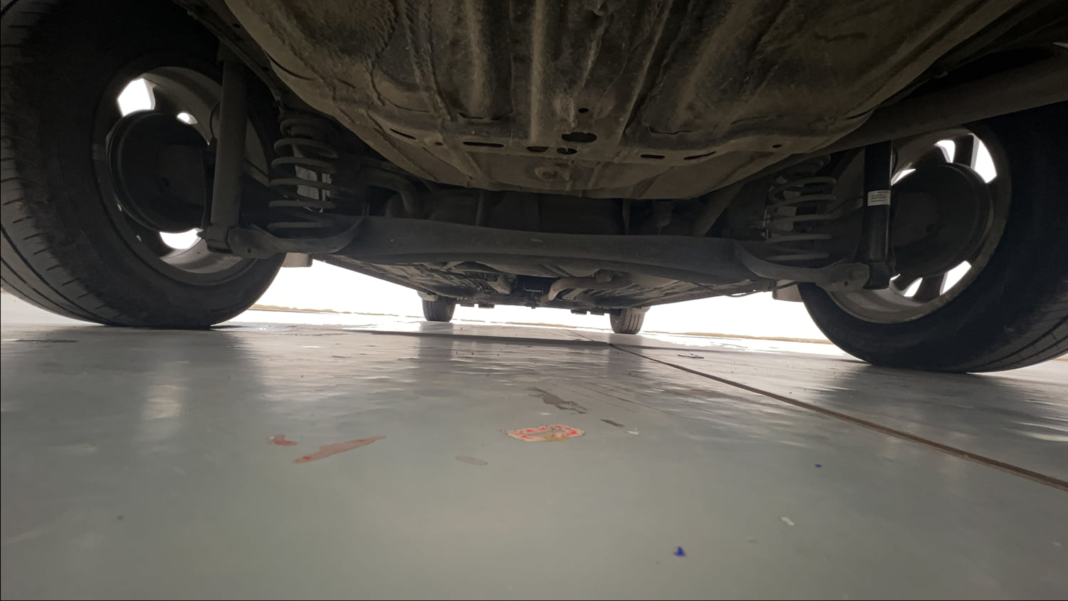 Used 2018 Honda Amaze 1.2 VX MT Petrol Petrol Manual extra REAR UNDERBODY VIEW (TAKEN FROM REAR)
