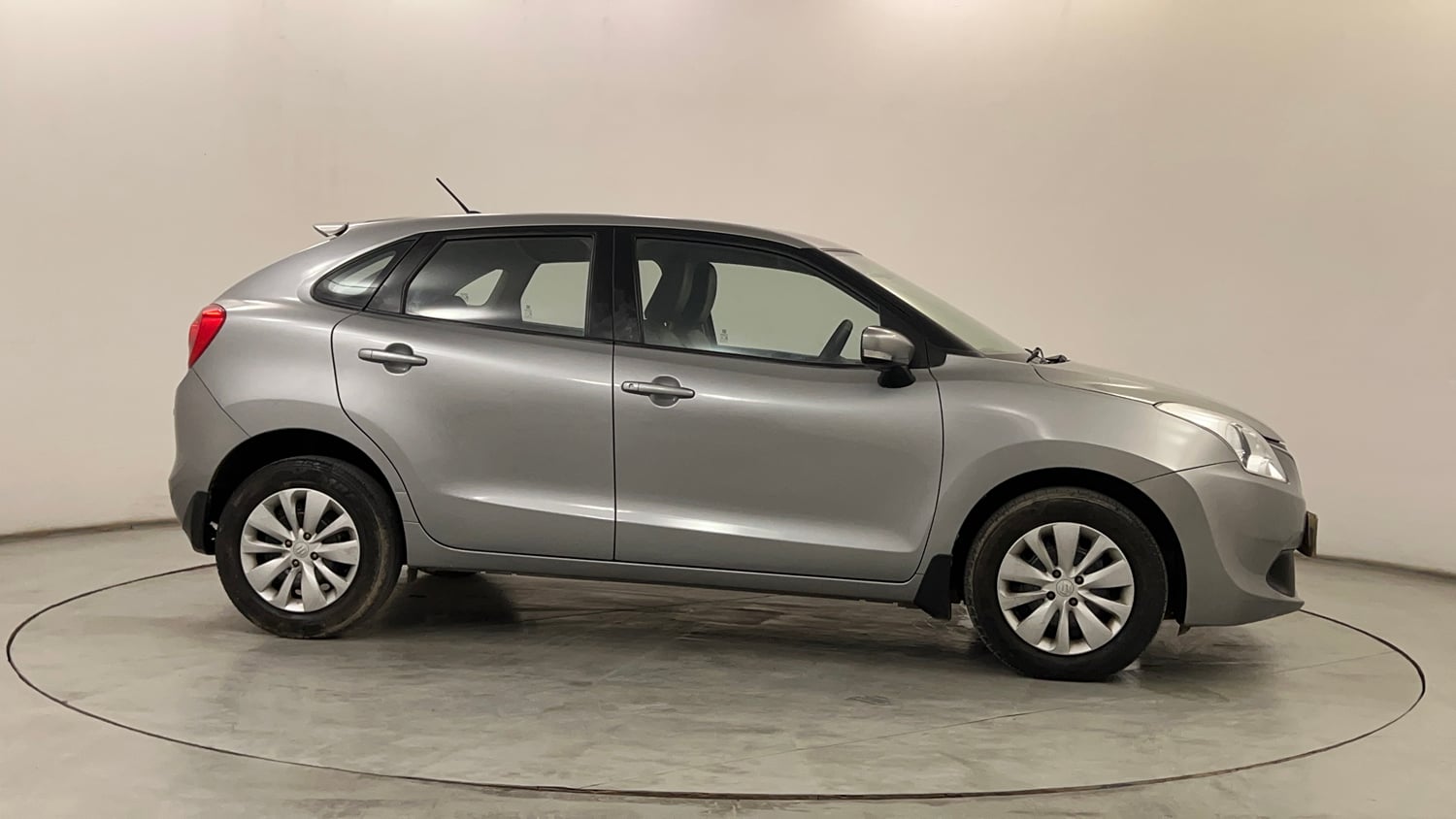 Used 2017 Maruti Suzuki Baleno Delta 1.2 AT Petrol Automatic exterior RIGHT SIDE VIEW