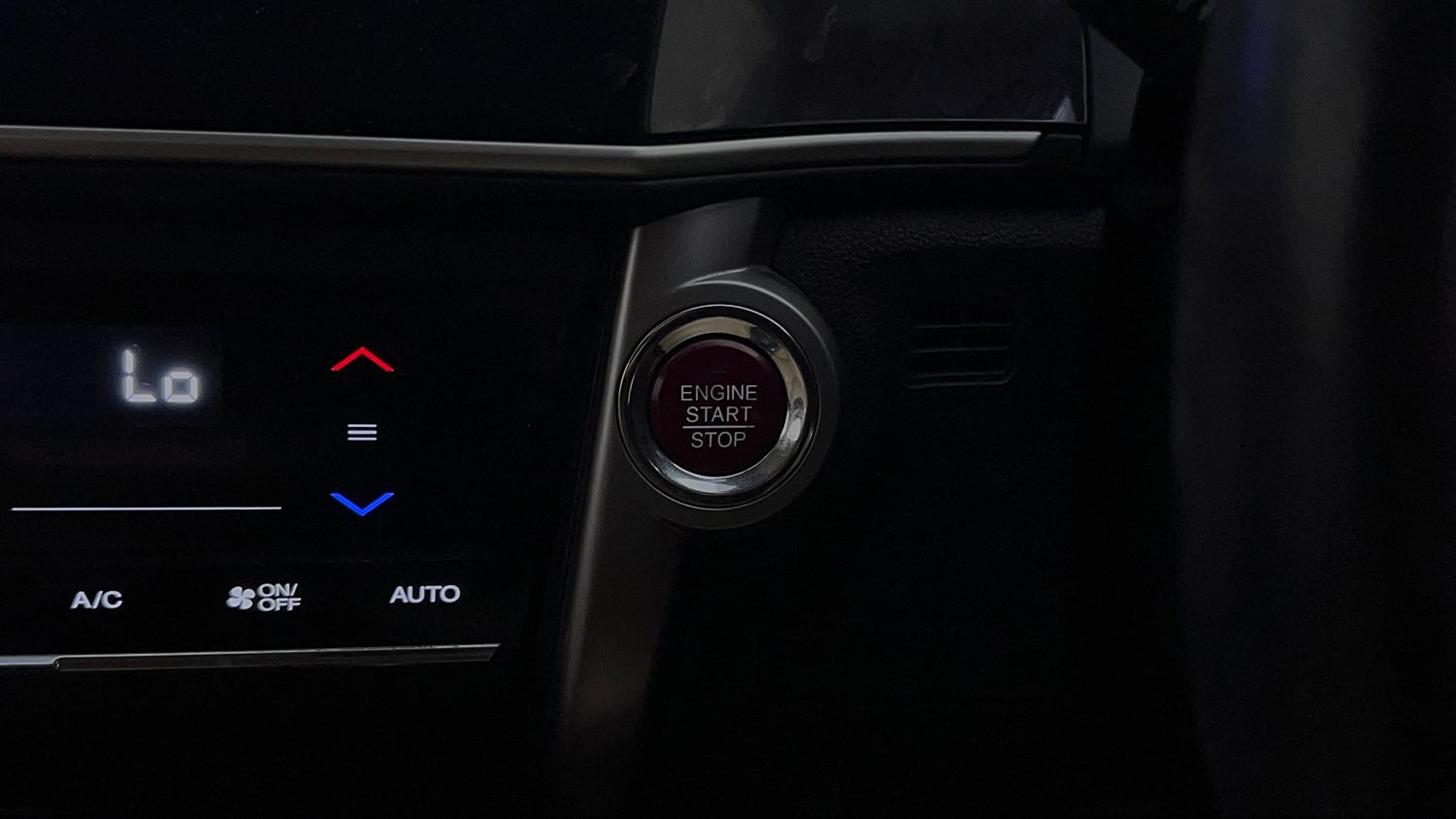 Used 2015 Honda City VX Petrol Manual top_features Keyless start