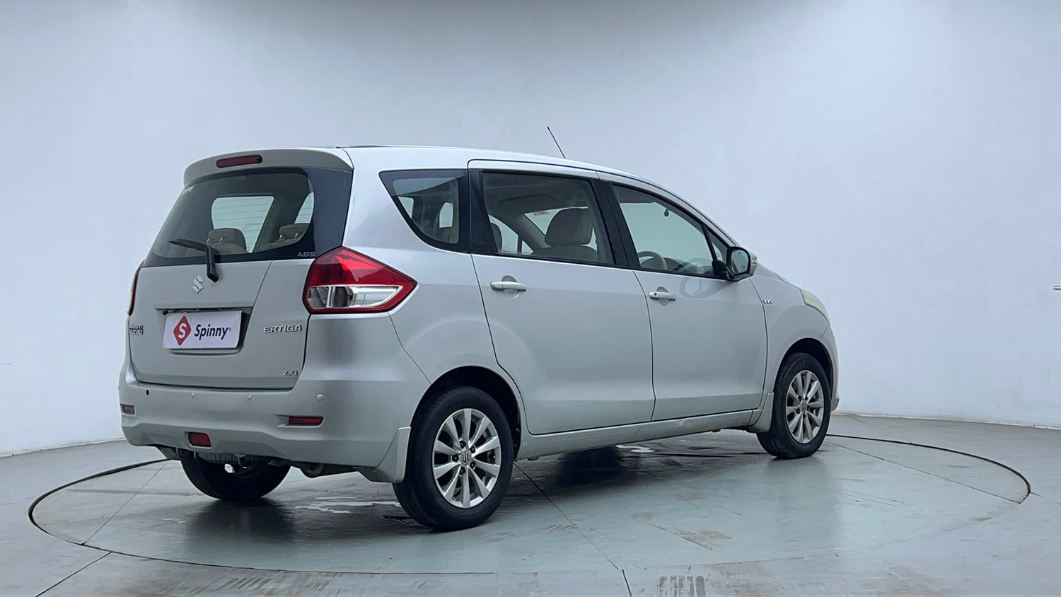 Used 2015 Maruti Suzuki Ertiga ZXi Petrol Manual exterior RIGHT REAR CORNER VIEW