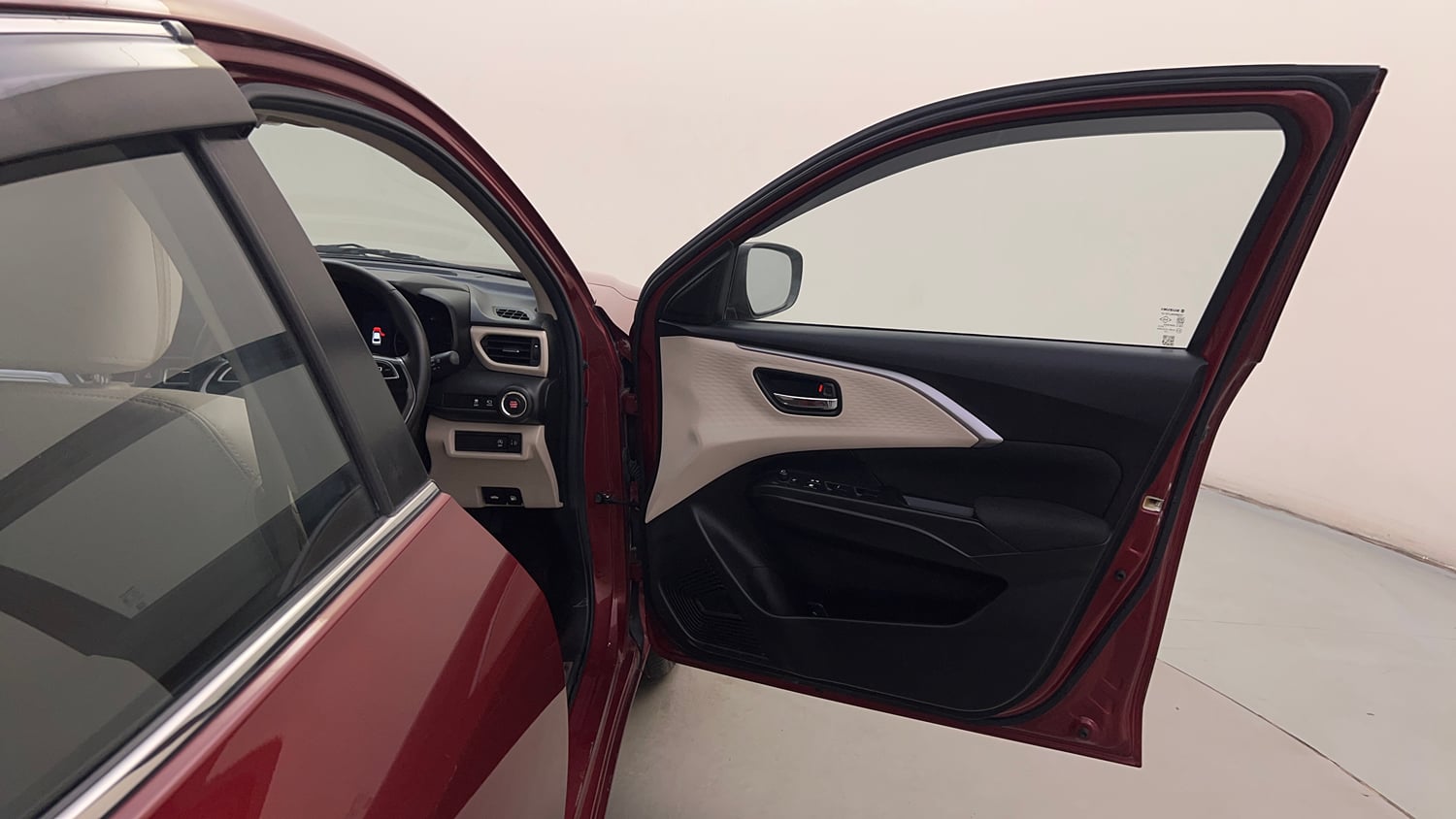 Used 2025 Maruti Suzuki Dzire ZXi Plus Petrol Manual interior RIGHT FRONT DOOR OPEN VIEW