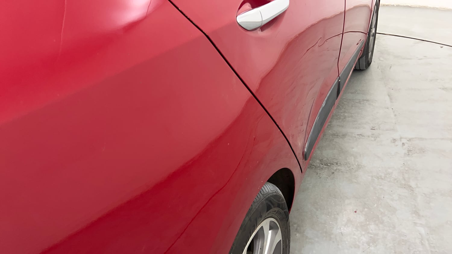 Used 2016 Hyundai Xcent SX 1.2 (O) Petrol Manual dents MINOR SCRATCH