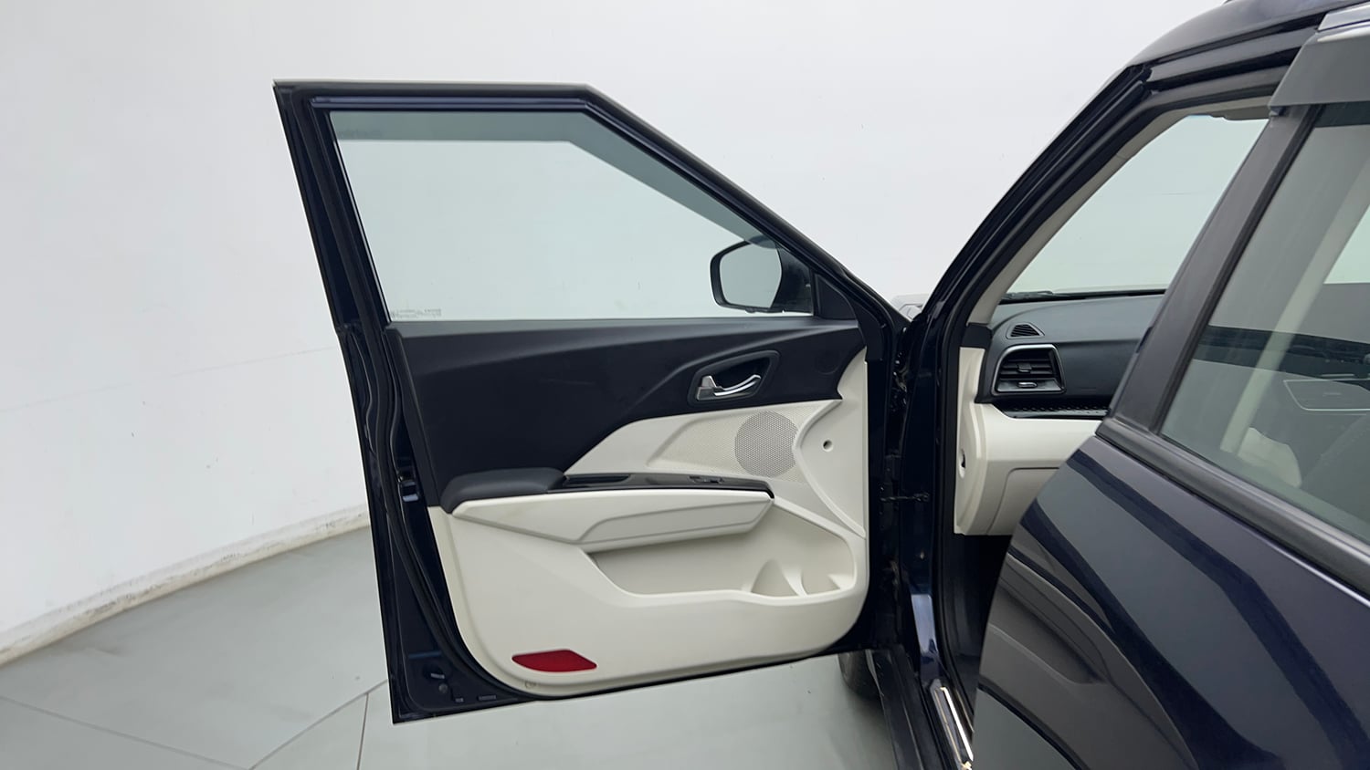Used 2024 Mahindra XUV 3XO AX5L 1.2 Petrol Petrol Manual interior LEFT FRONT DOOR OPEN VIEW
