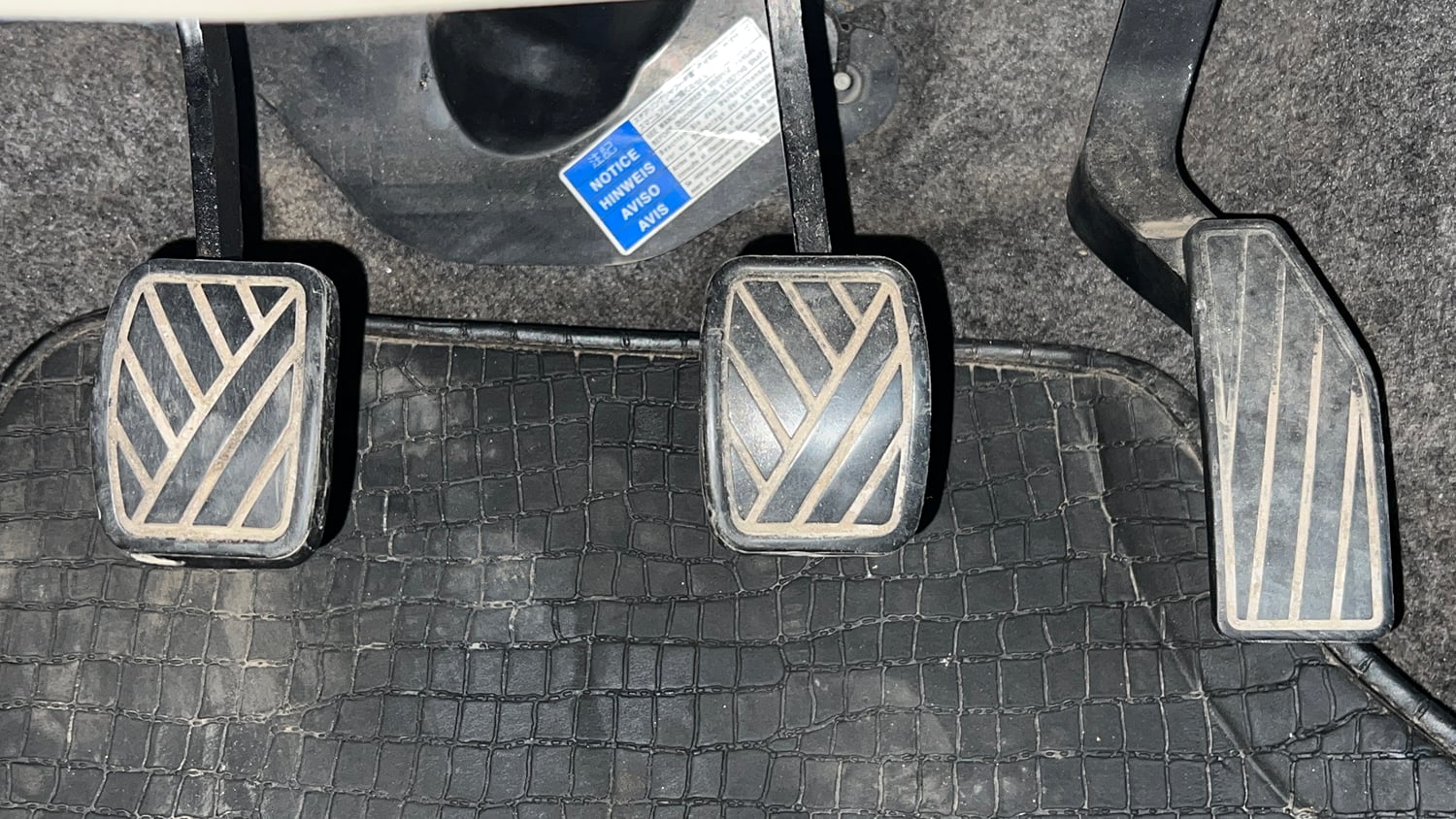 Used 2017 Maruti Suzuki Celerio VXi Petrol Manual interior PEDALS VIEW