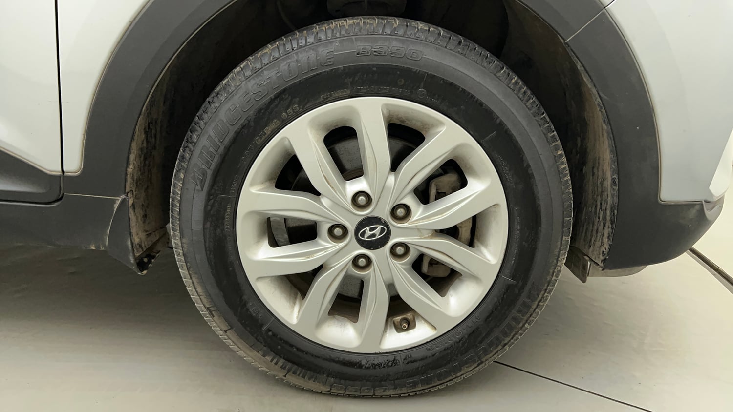 Used 2019 Hyundai Creta SX 1.6 Petrol Petrol Manual tyres RIGHT FRONT TYRE RIM VIEW