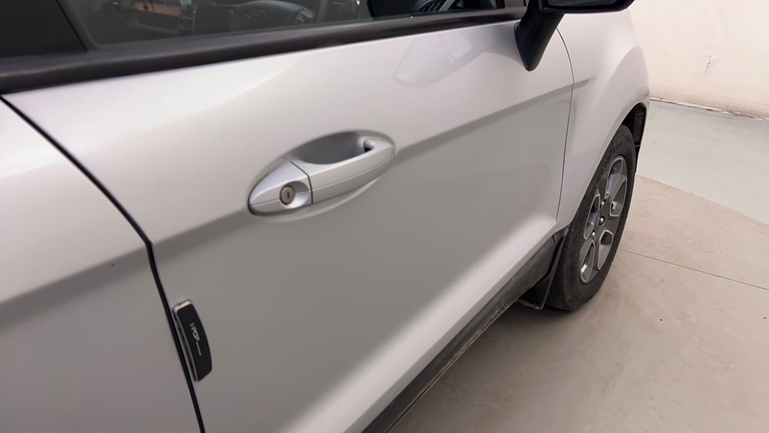 Used 2021 Ford EcoSport S MT 1.5 Ti-VCT Petrol Manual dents MINOR SCRATCH
