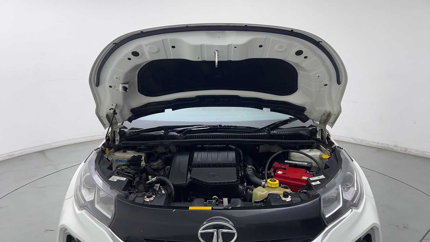 Used 2021 Tata Nexon XZA Plus Diesel Diesel Automatic engine ENGINE & BONNET OPEN FRONT VIEW