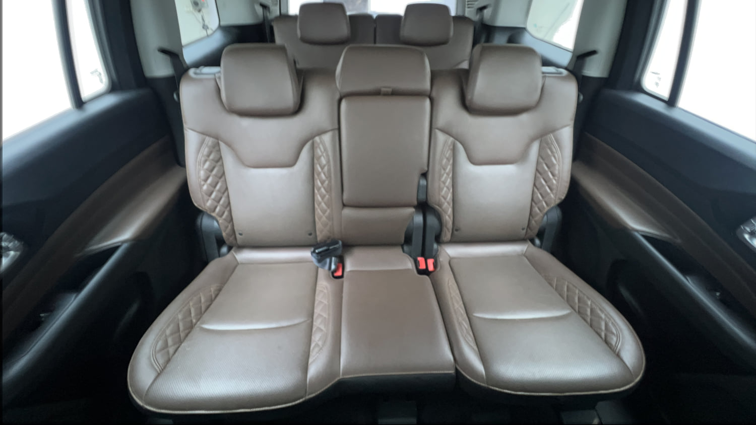 Used 2022 Jeep Meridian Limited (O) 4X2 AT Diesel Automatic interior REAR SEAT CONDITION VIEW