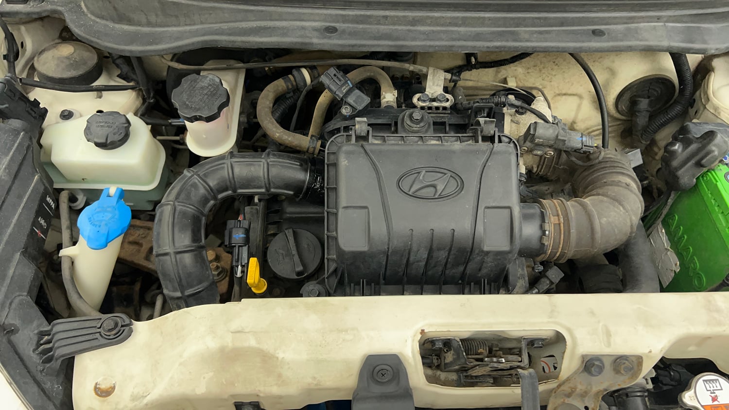 Used 2017 Hyundai Eon Magna + Petrol Manual engine ENGINE RIGHT SIDE VIEW