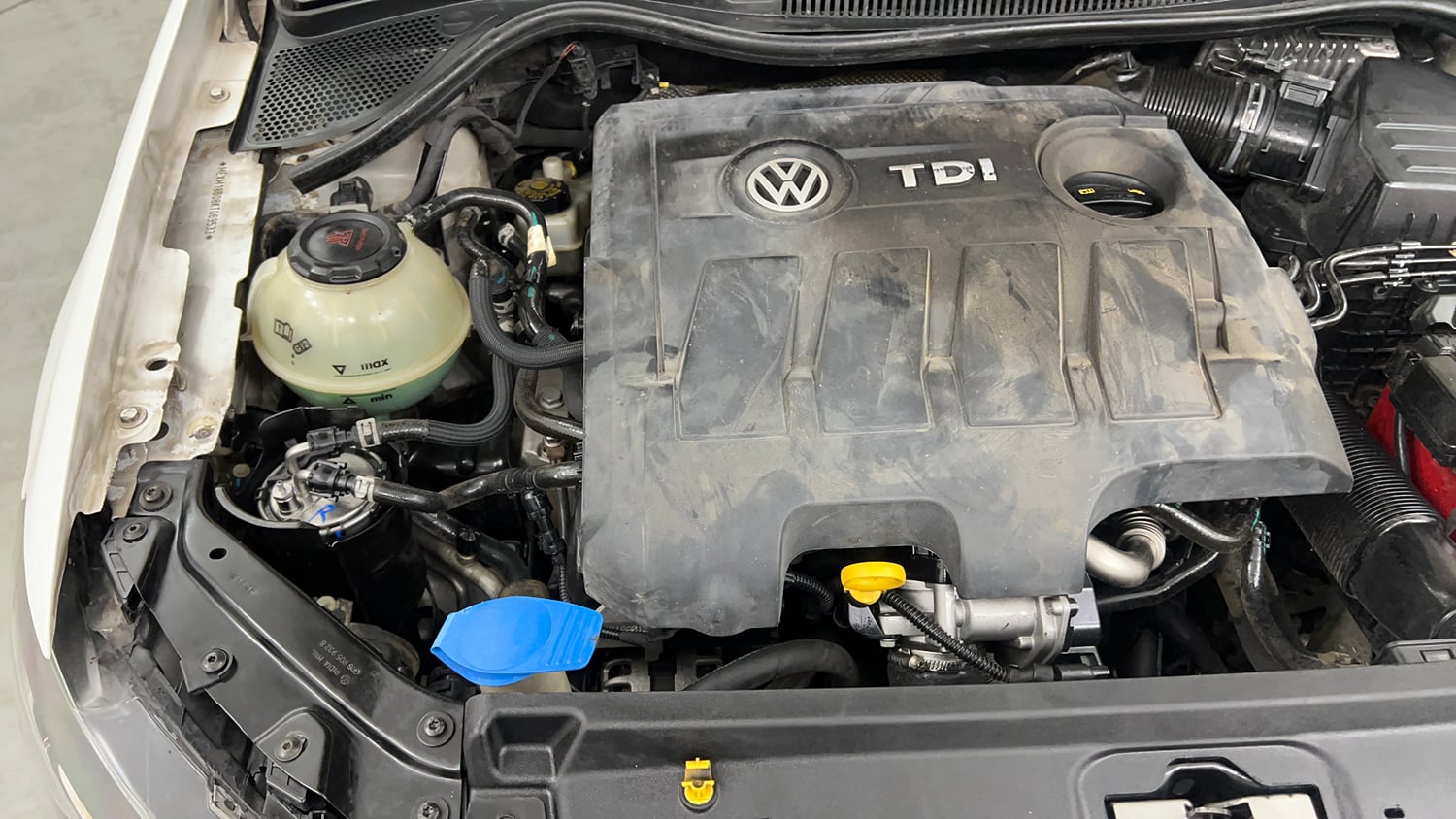 Used 2019 Volkswagen Vento Highline 1.5 (D) Diesel Manual engine ENGINE RIGHT SIDE VIEW