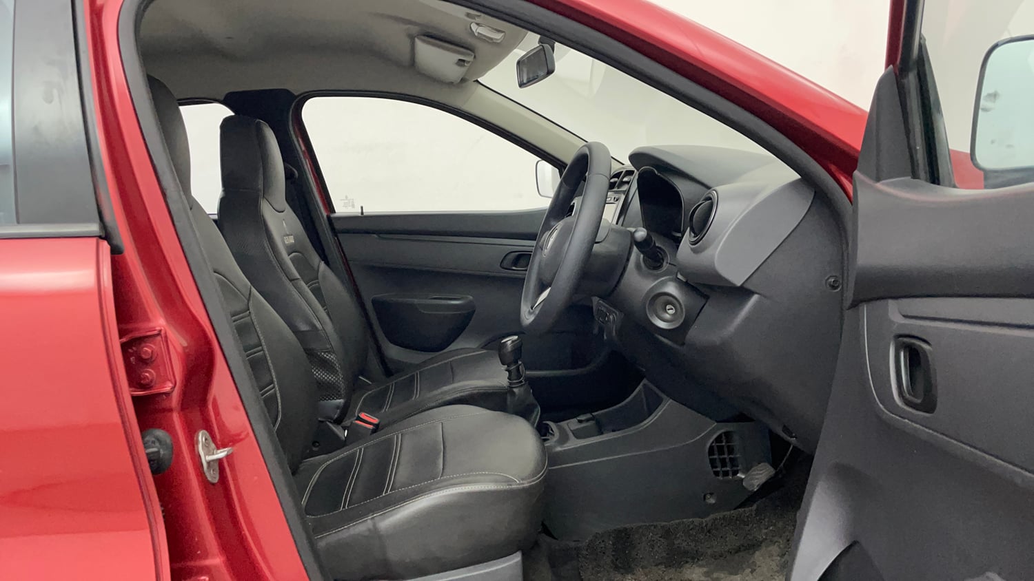 Used 2015 Renault Kwid RXT Petrol Manual interior RIGHT SIDE FRONT DOOR CABIN VIEW