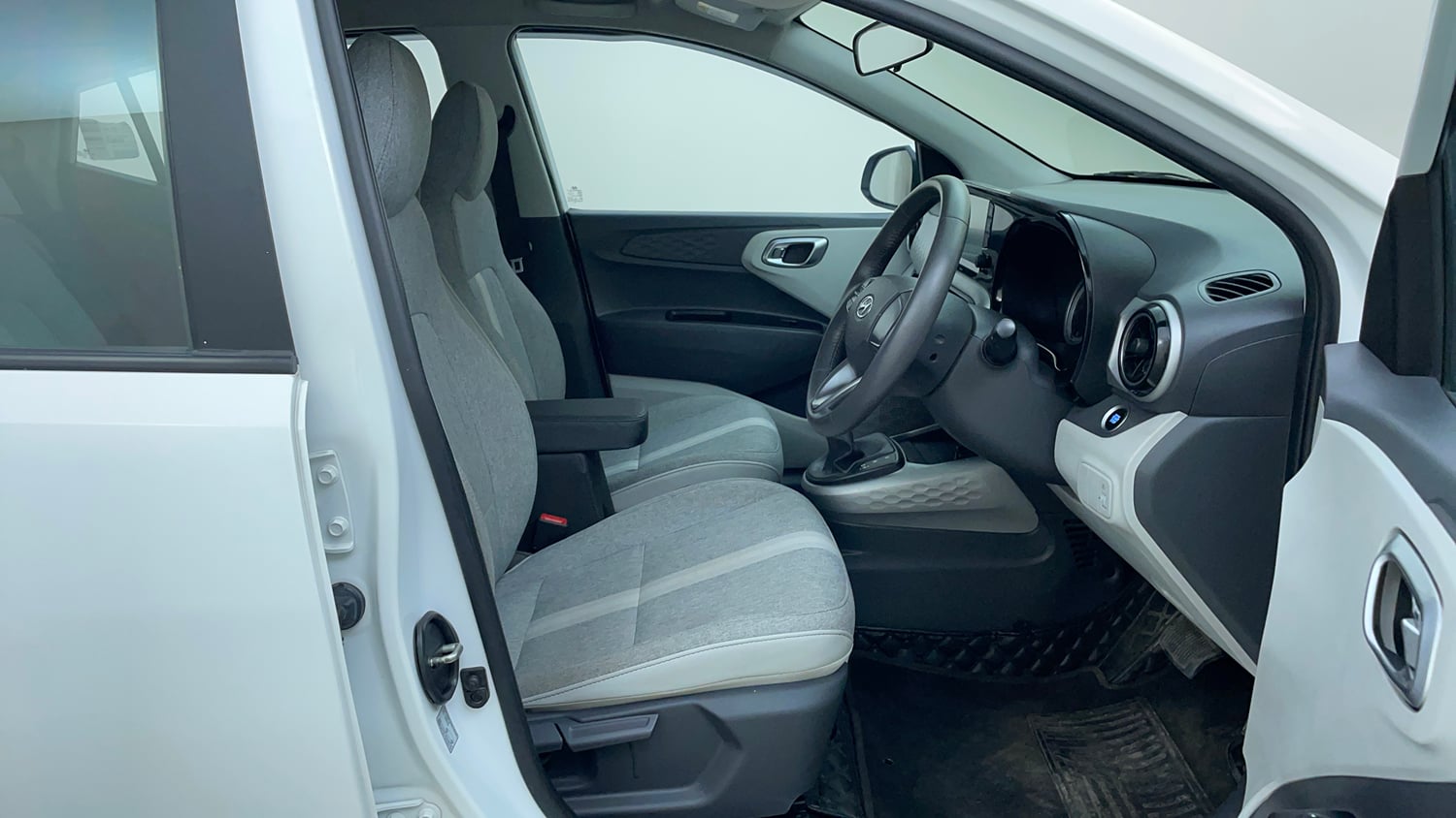 Used 2022 Hyundai Grand i10 Nios Asta AMT 1.2 Kappa VTVT Petrol Automatic interior RIGHT SIDE FRONT DOOR CABIN VIEW
