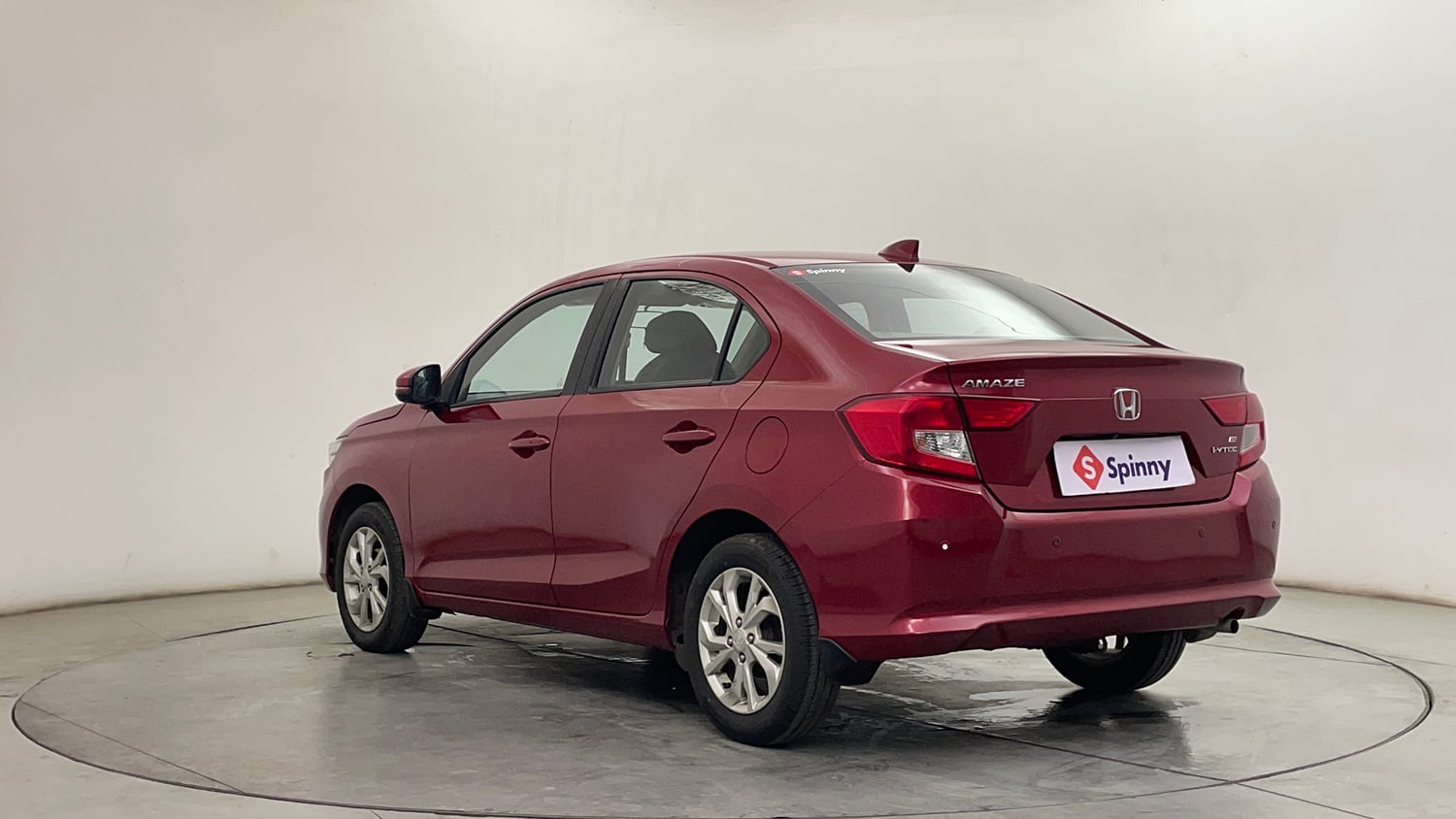 Used 2018 Honda Amaze 1.2 VX MT Petrol Petrol Manual exterior LEFT REAR CORNER VIEW