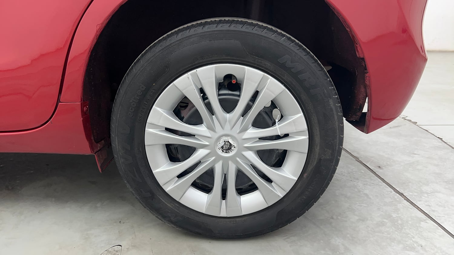 Used 2019 Maruti Suzuki Baleno Delta Petrol Manual tyres LEFT REAR TYRE RIM VIEW