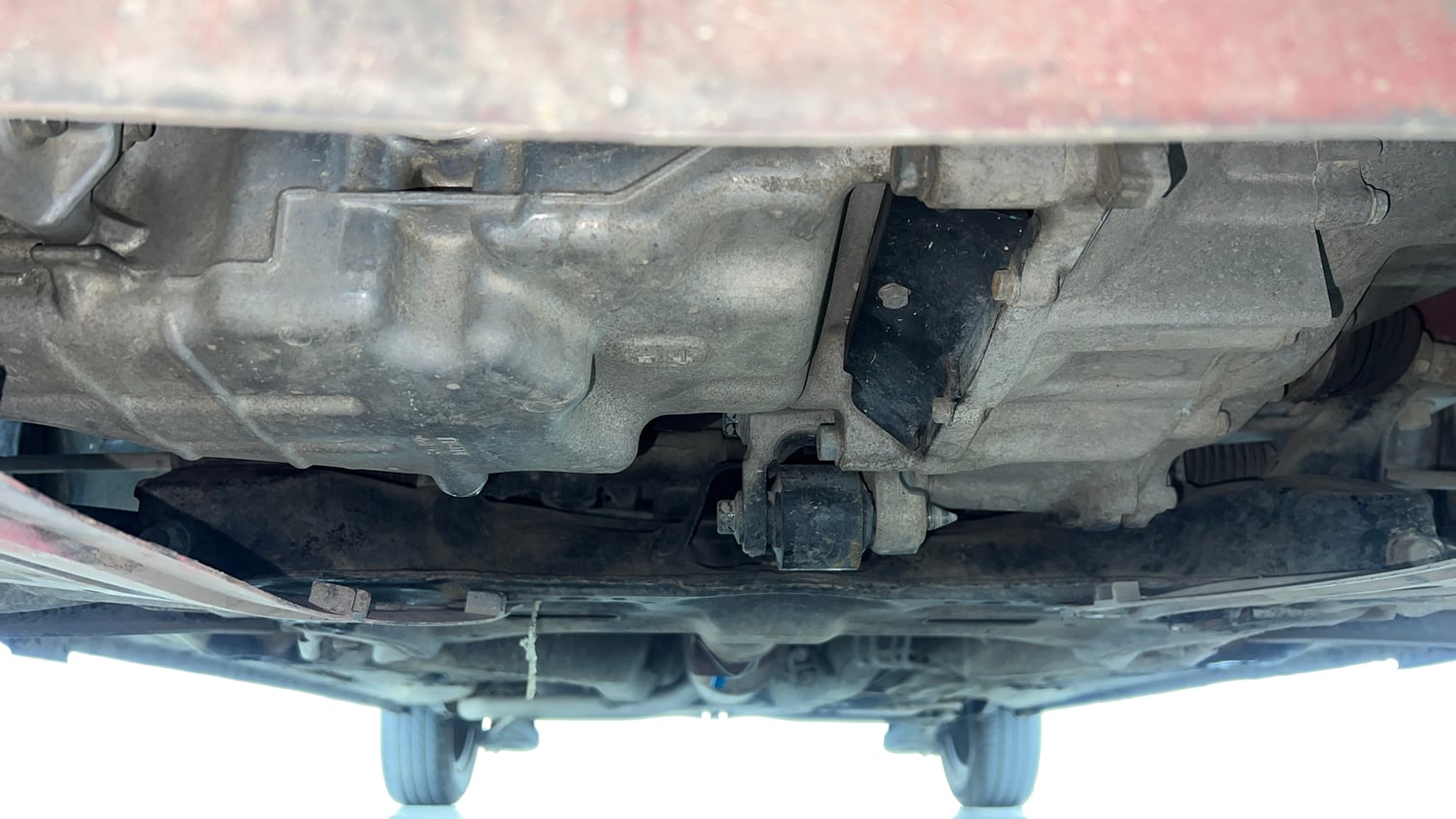 Used 2016 Honda Brio S MT Petrol Manual extra FRONT LEFT UNDERBODY VIEW