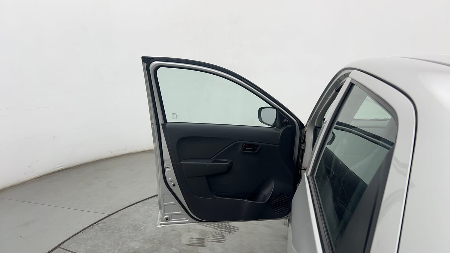 Used 2023 Maruti Suzuki Alto K10 VXi AGS Petrol Automatic interior LEFT FRONT DOOR OPEN VIEW