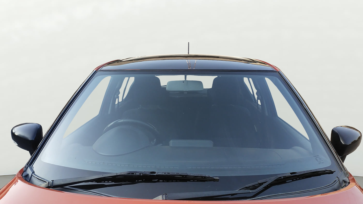 Used 2017 Maruti Suzuki Ignis Zeta 1.2 AMT Petrol Automatic exterior FRONT WINDSHIELD VIEW