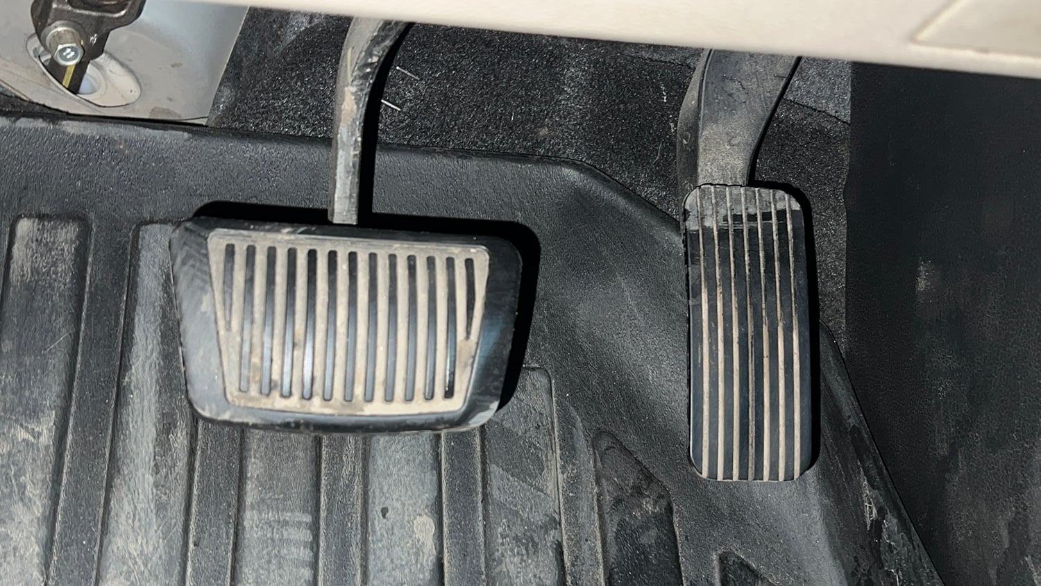 Used 2018 Hyundai Verna SX (O) 1.6 VTVT AT Petrol Automatic interior PEDALS VIEW