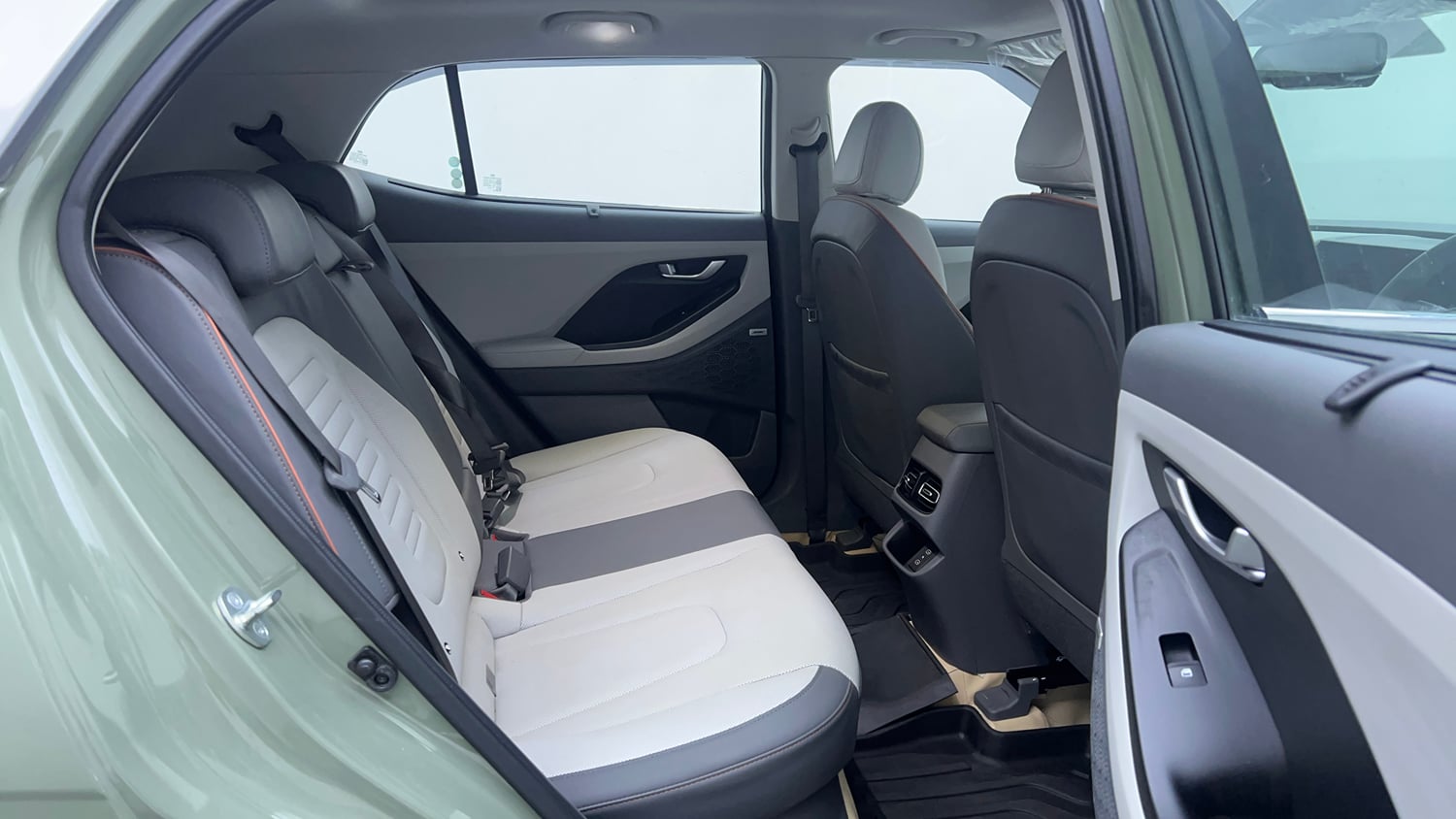 Used 2025 Hyundai Creta 1.5 MPi Petrol IVT SX(O) Petrol Automatic interior RIGHT SIDE REAR DOOR CABIN VIEW