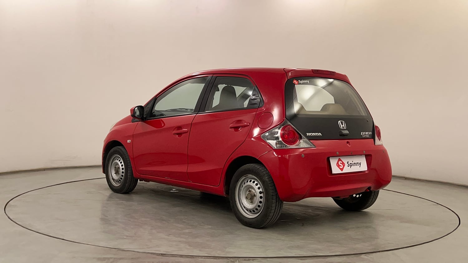 Used 2014 Honda Brio EX MT Petrol Manual exterior LEFT REAR CORNER VIEW