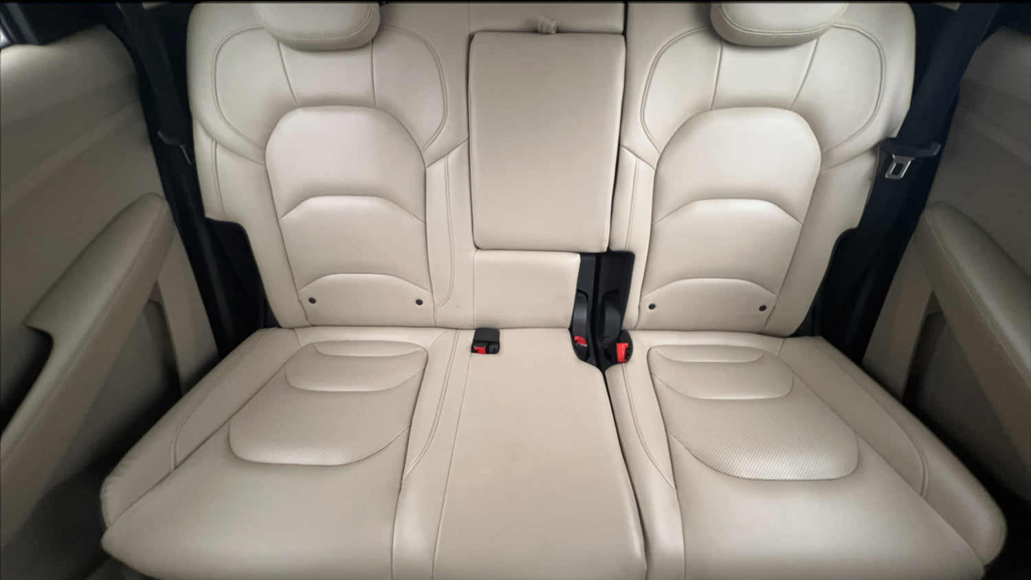 Used 2021 MG Motors Hector Sharp 1.5 Petrol Turbo DCT Petrol Automatic interior REAR SEAT CONDITION VIEW