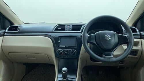 Used 2017 Maruti Suzuki Ciaz Sigma 1.4 MT Petrol Manual interior DASHBOARD VIEW