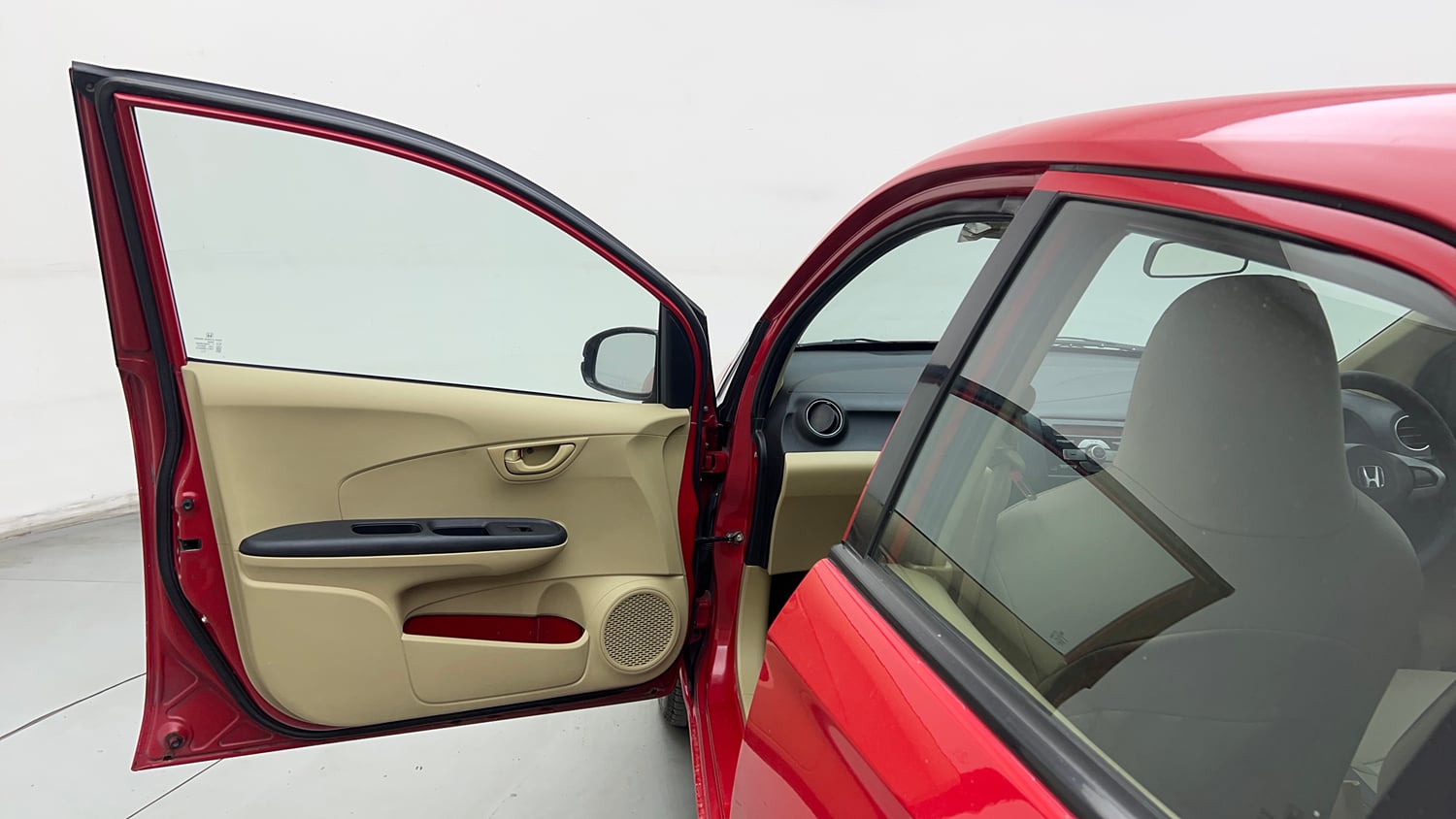 Used 2016 Honda Brio S MT Petrol Manual interior LEFT FRONT DOOR OPEN VIEW