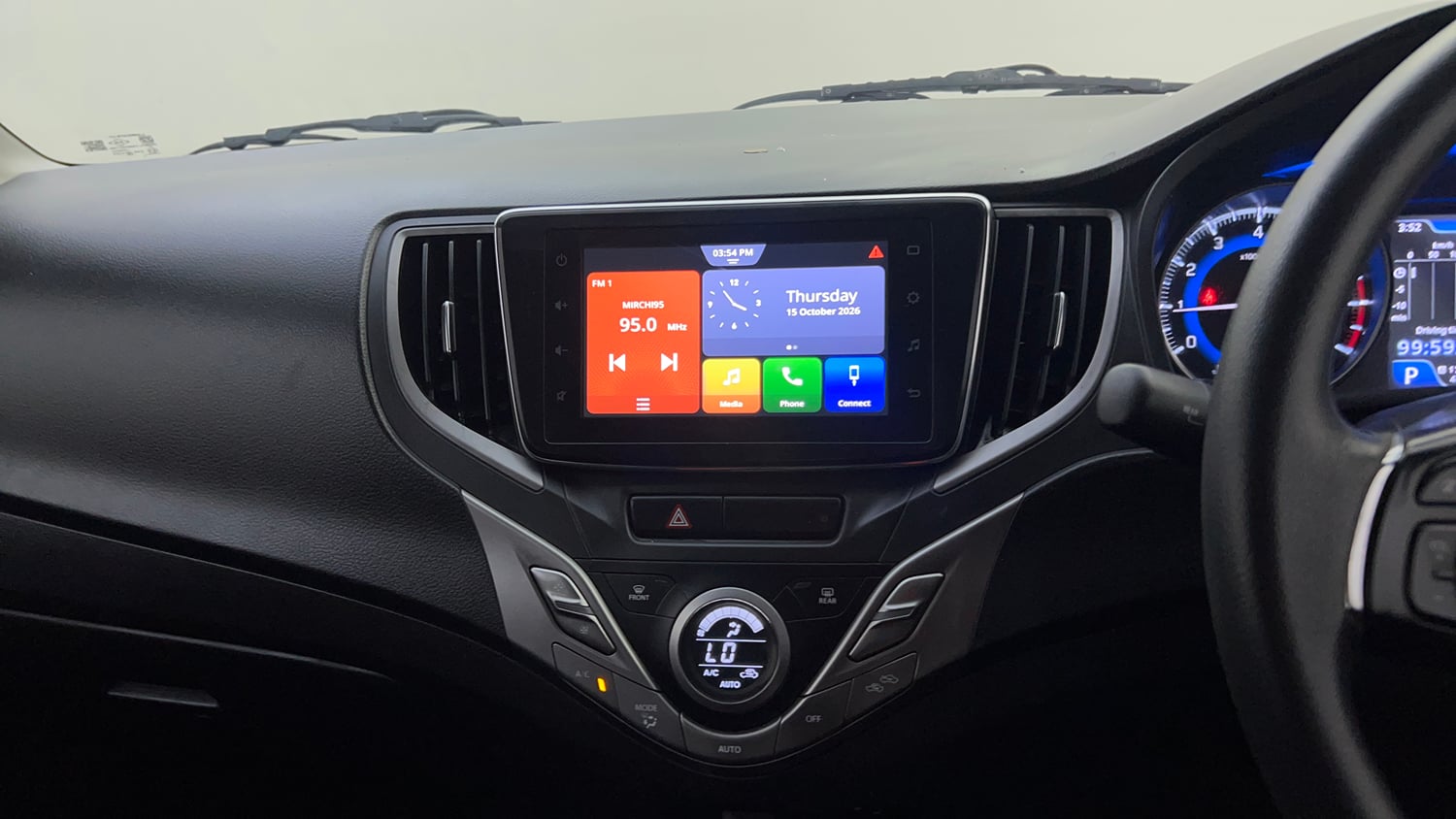 Used 2020 Toyota Glanza G CVT Petrol Automatic top_features Touch screen infotainment system