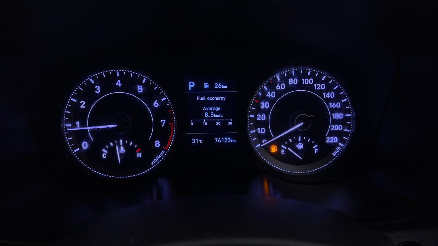 Used 2019 Hyundai Venue SX Plus 1.0 Turbo DCT Petrol Automatic interior CLUSTERMETER VIEW