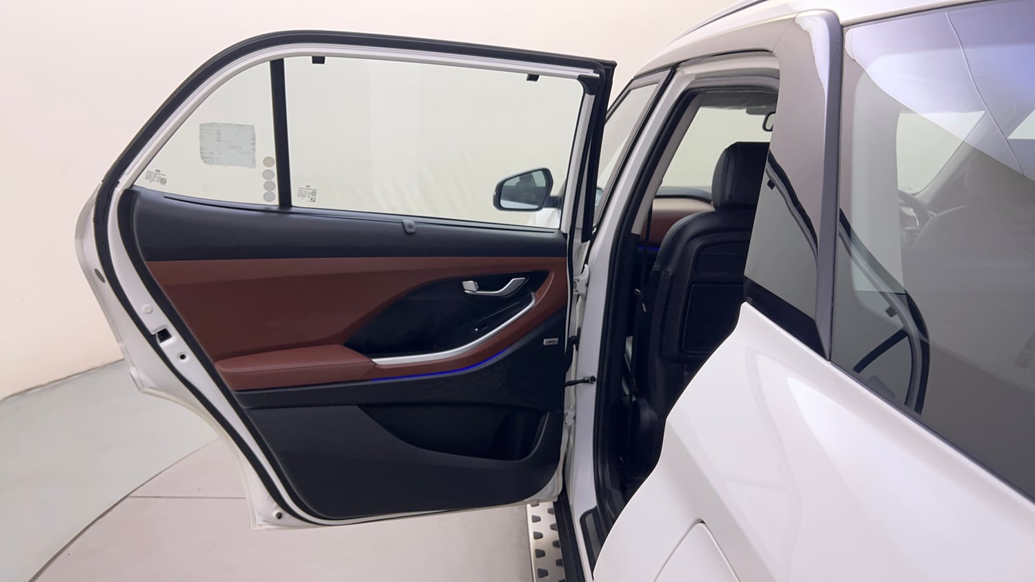 Used 2022 Hyundai Alcazar Signature (O) 6 STR 1.5 Diesel AT Diesel Automatic interior LEFT REAR DOOR OPEN VIEW