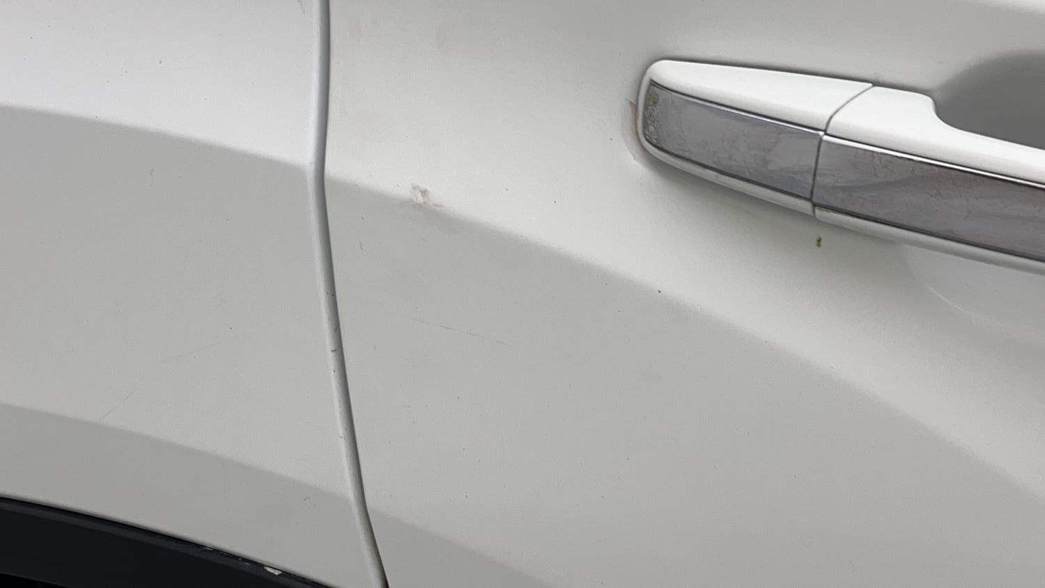 Used 2022 Tata Harrier XT Diesel Manual dents MINOR DENT