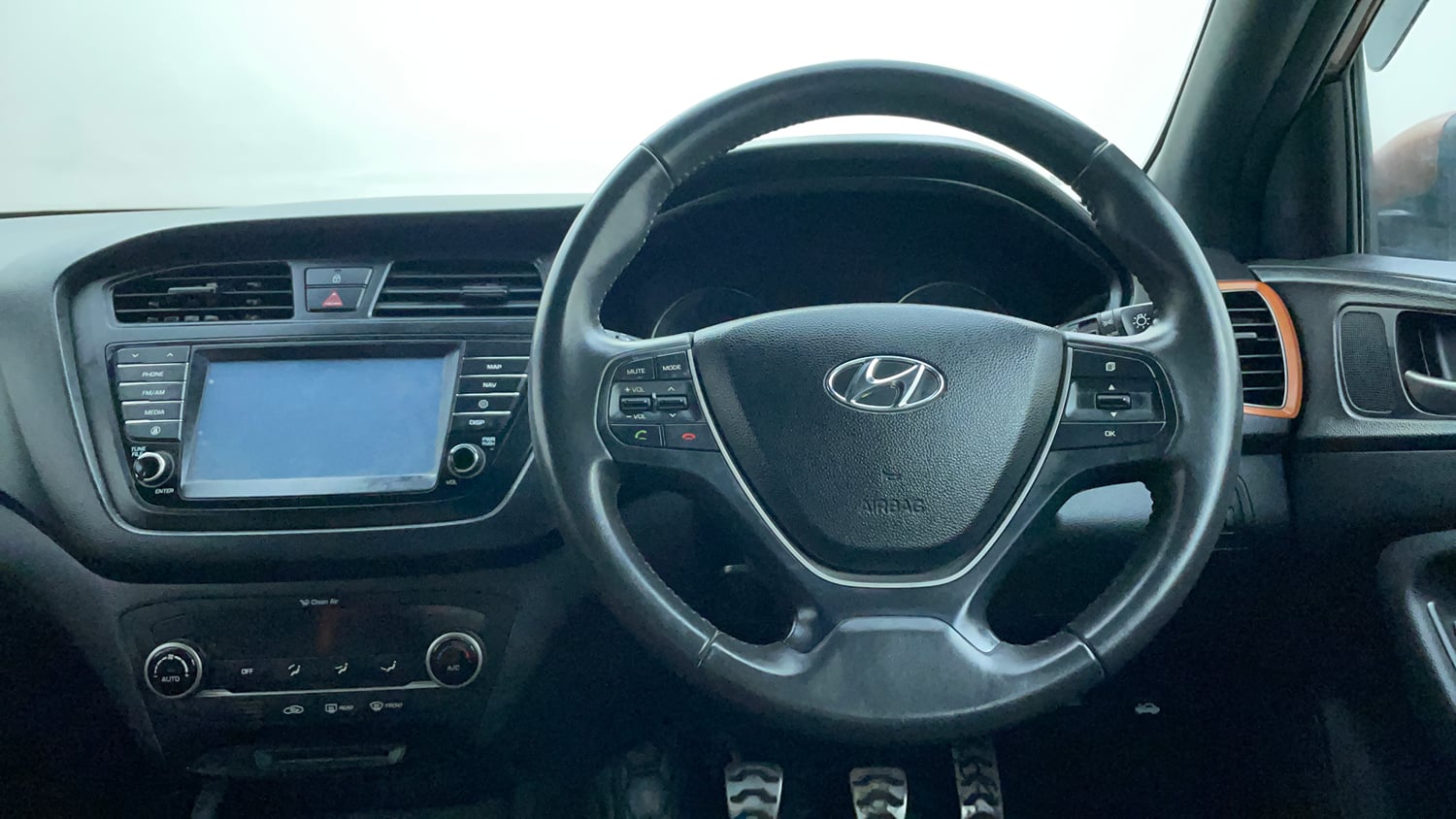 Used 2016 Hyundai i20 Active 1.2 SX Petrol Manual interior STEERING VIEW