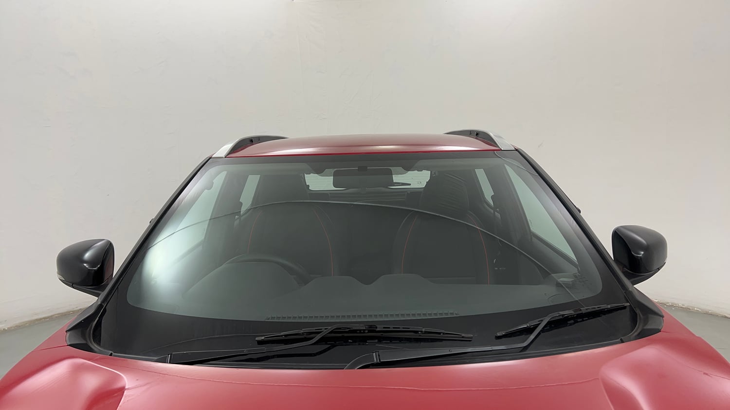 Used 2022 Nissan Magnite XV Executive Petrol Manual exterior FRONT WINDSHIELD VIEW