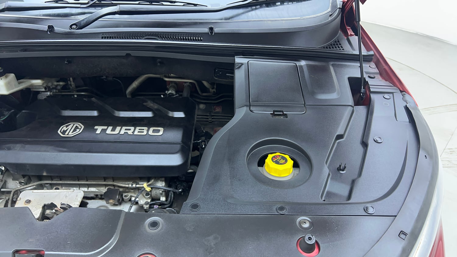 Used 2020 MG Motors Hector Sharp 1.5 DCT Petrol Petrol Automatic engine ENGINE LEFT SIDE VIEW