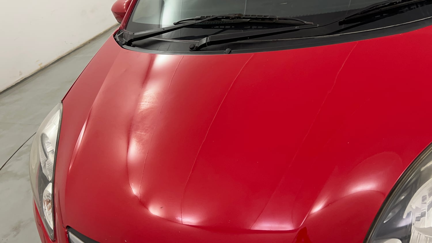 Used 2014 Honda Brio EX MT Petrol Manual dents MINOR SCRATCH