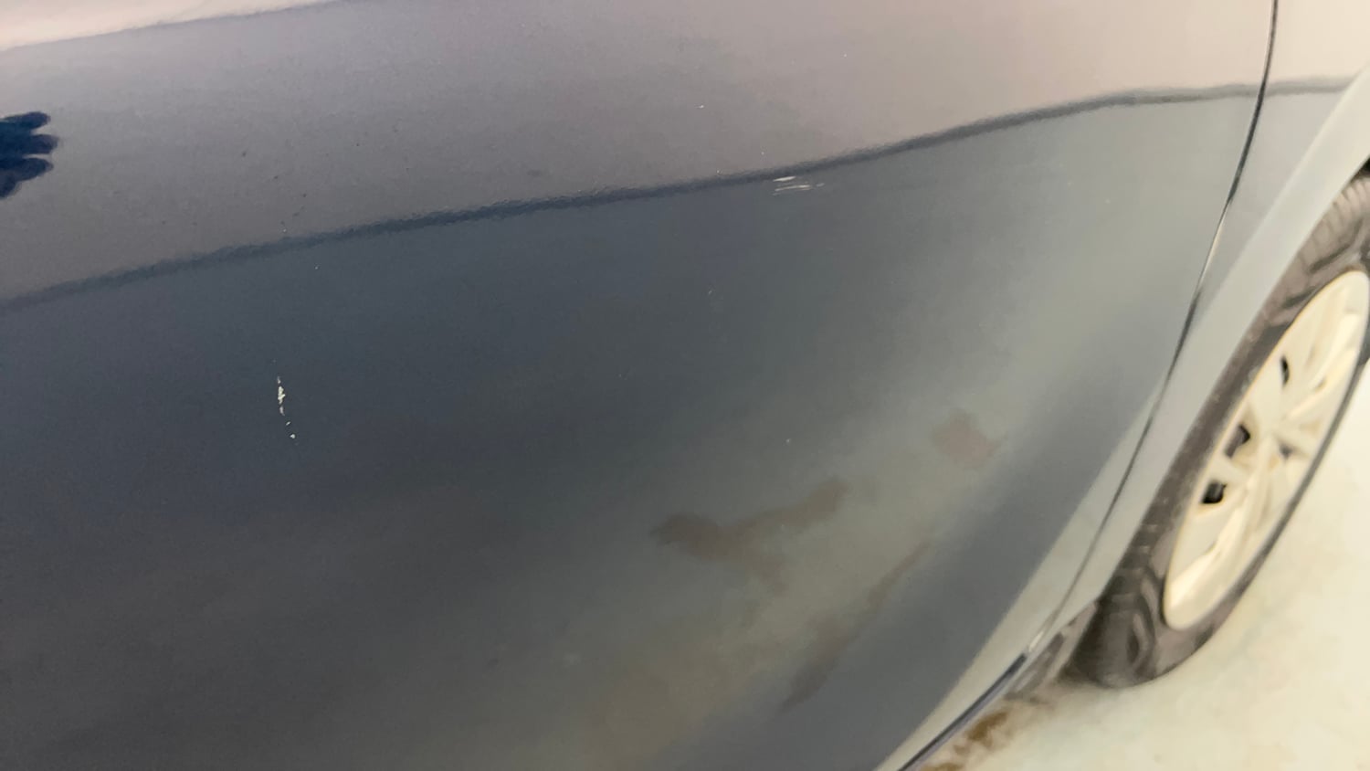 Used 2023 Maruti Suzuki Baleno Delta AGS Petrol Automatic dents MINOR SCRATCH