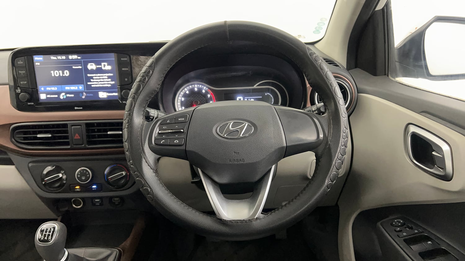 Used 2021 Hyundai Aura SX 1.2 Petrol Petrol Manual interior STEERING VIEW