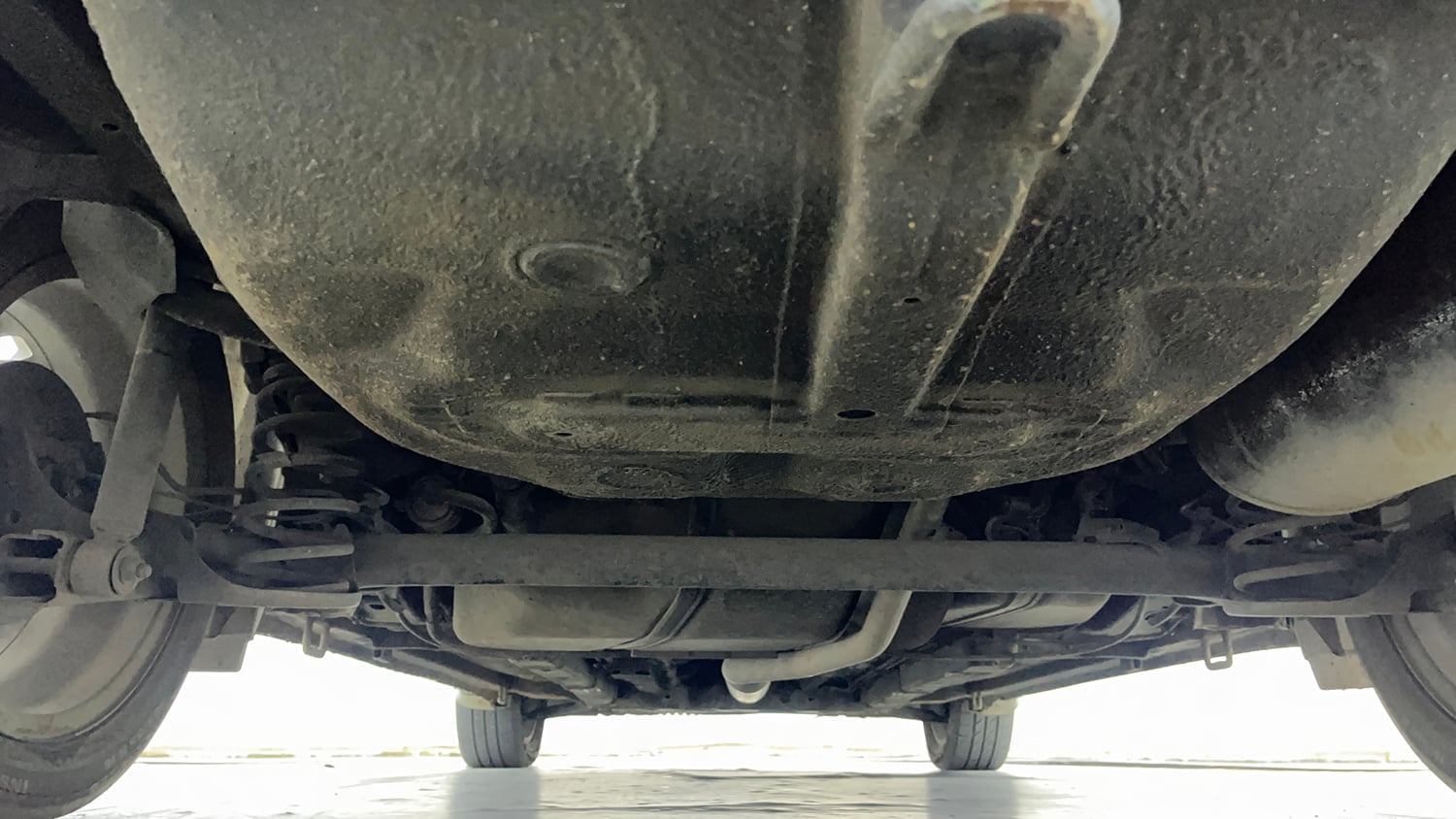 Used 2020 Maruti Suzuki Ciaz Alpha Hybrid 1.5 AT Petrol Automatic extra REAR UNDERBODY VIEW (TAKEN FROM REAR)