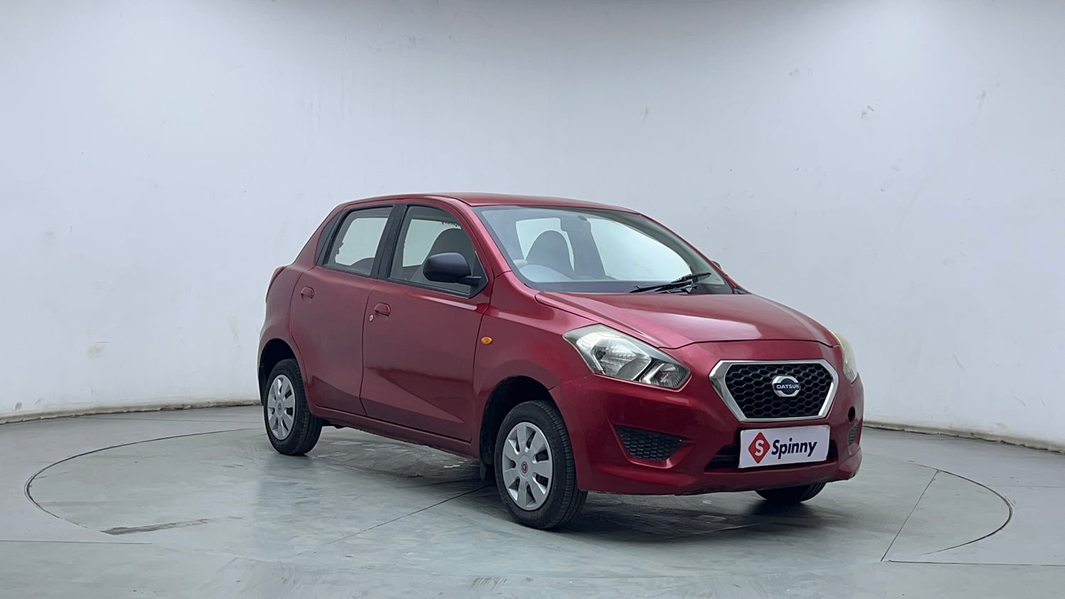 Used 2016 Datsun GO T Petrol Manual exterior RIGHT FRONT CORNER VIEW