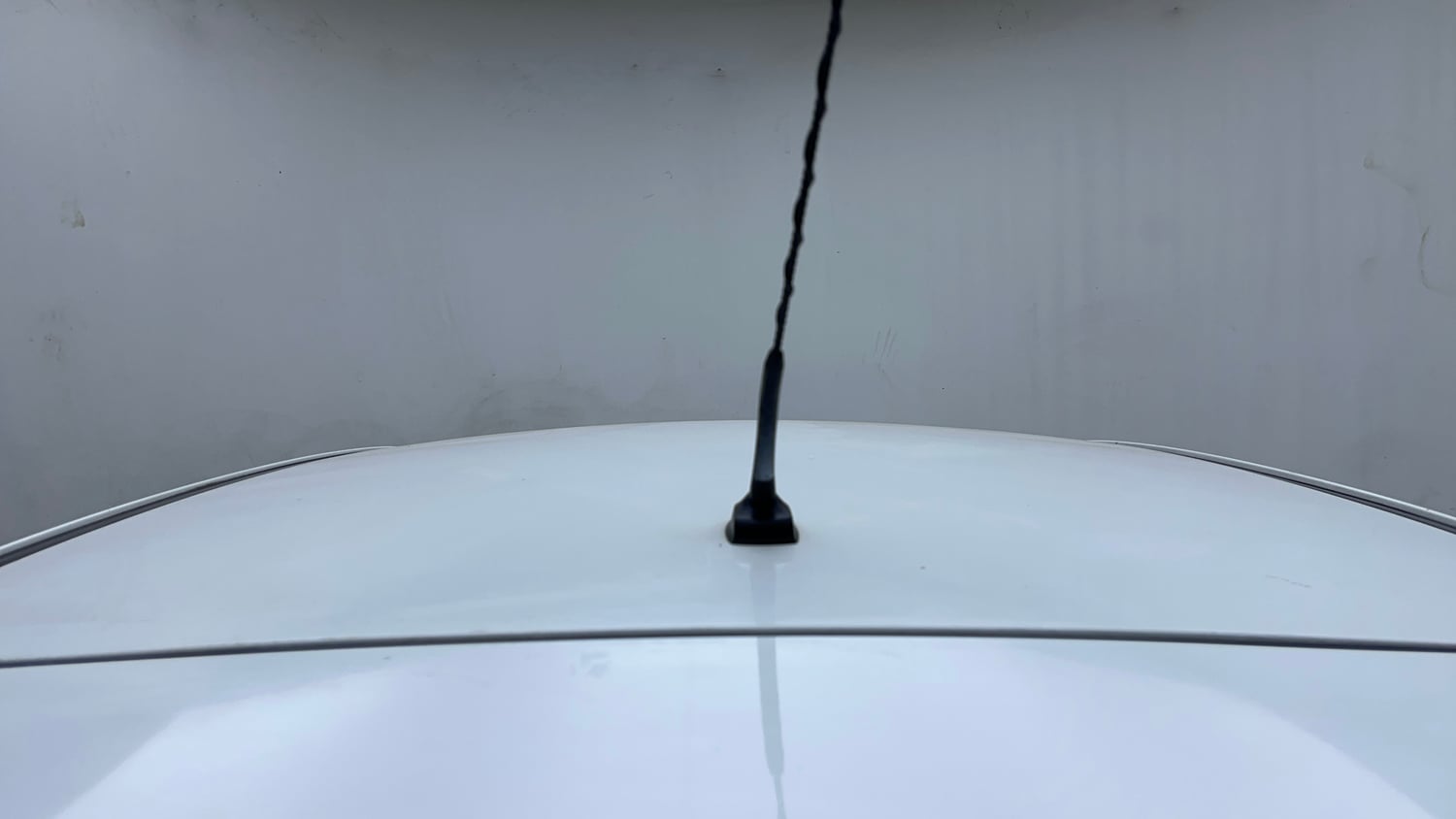 Used 2015 Hyundai Elite i20 Magna 1.2 Petrol Manual exterior EXTERIOR ROOF VIEW