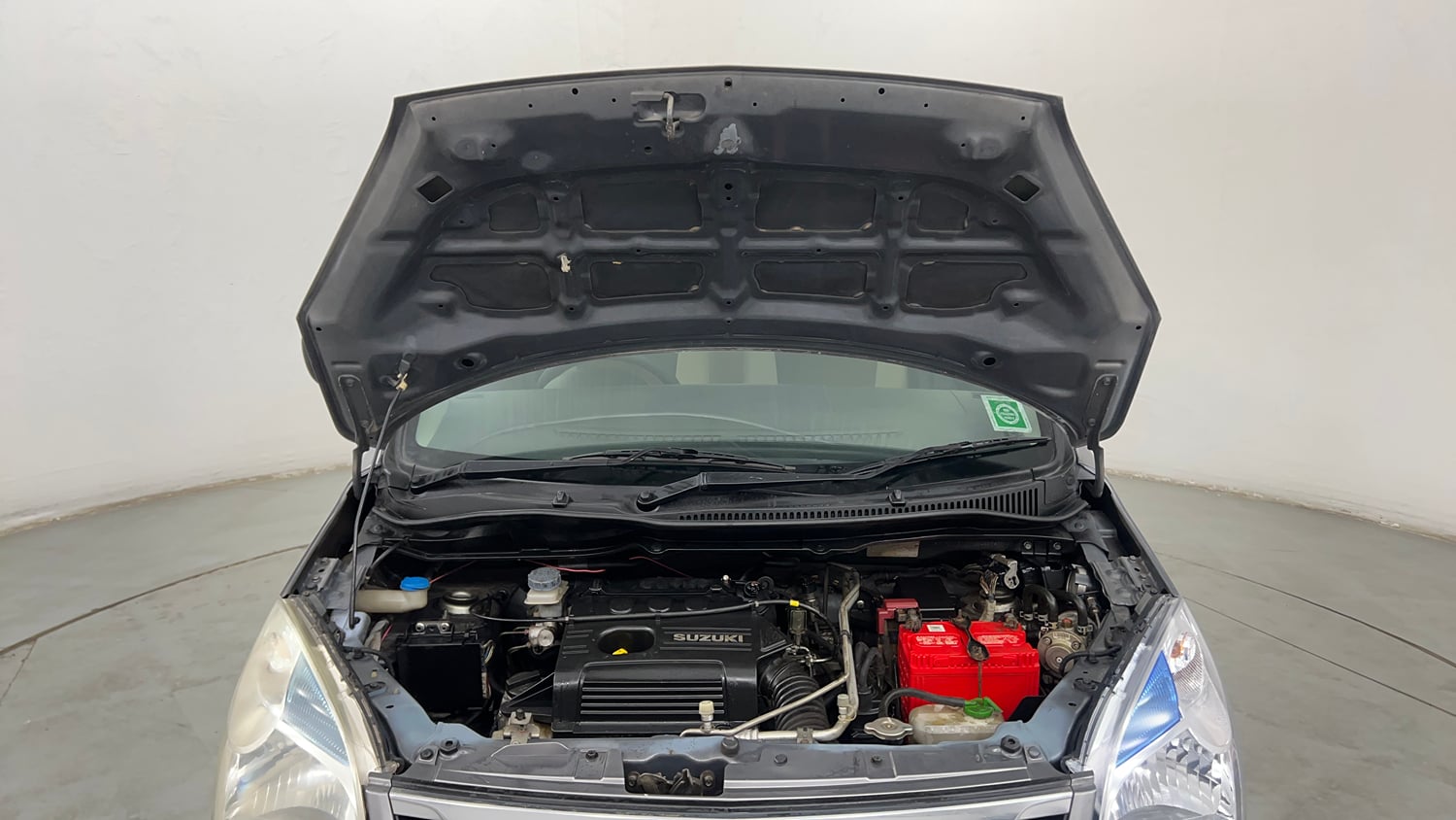 Used 2013 Maruti Suzuki Wagon R LXI CNG Cng Manual engine ENGINE & BONNET OPEN FRONT VIEW