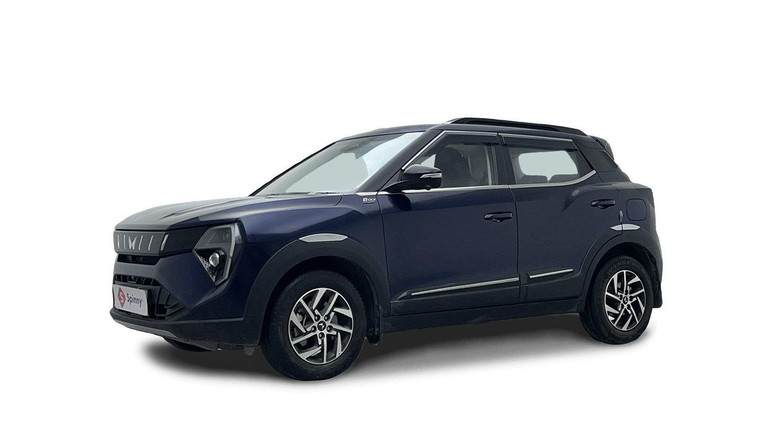 Used 2025 Mahindra XUV 3XO AX5L 1.2 Petrol AT Petrol Automatic Image