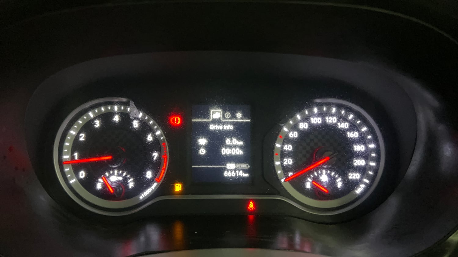 Used 2023 Hyundai Aura SX 1.2 CNG Cng Manual interior CLUSTERMETER VIEW