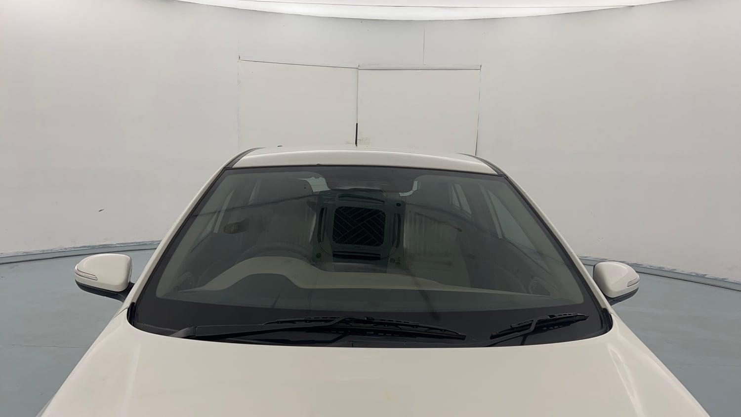 Used 2016 Hyundai Elite i20 Asta 1.2 Petrol Manual exterior FRONT WINDSHIELD VIEW