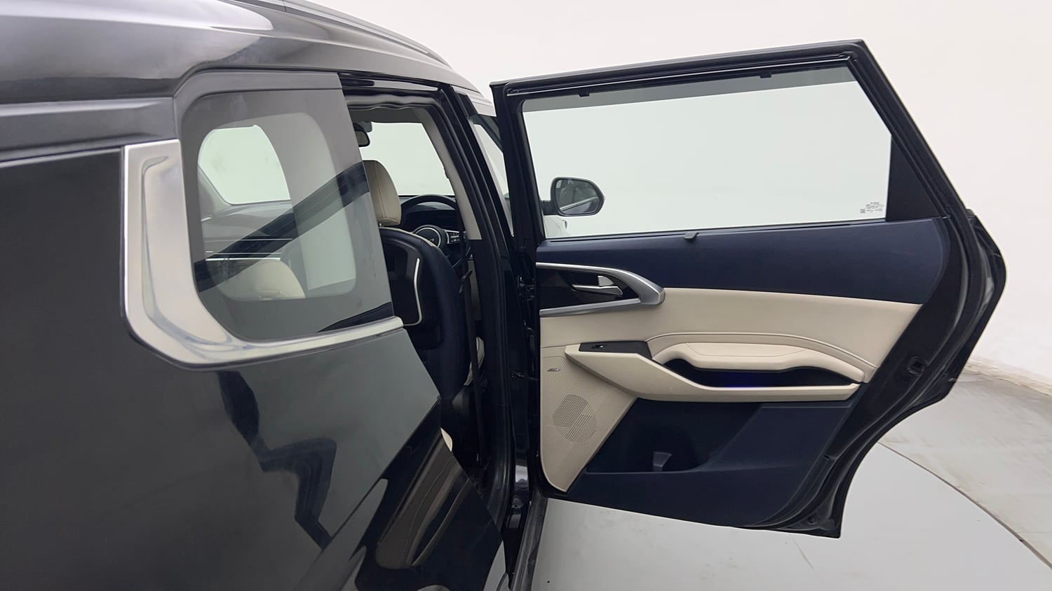 Used 2022 Kia Carens Luxury Plus 1.5 Diesel AT 7 STR Diesel Automatic interior RIGHT REAR DOOR OPEN VIEW