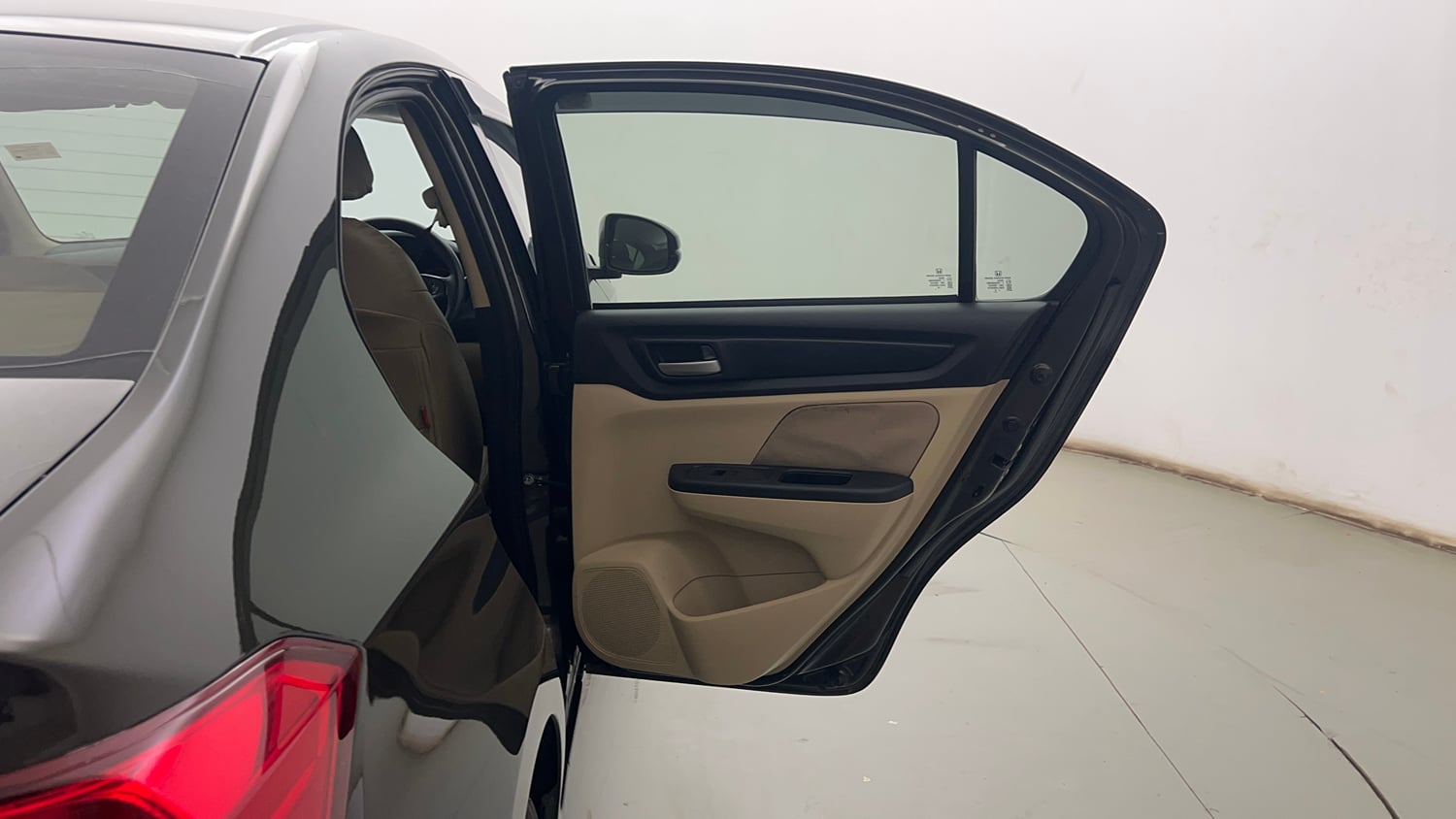 Used 2018 Honda Amaze 1.2 VX MT Petrol Petrol Manual interior RIGHT REAR DOOR OPEN VIEW