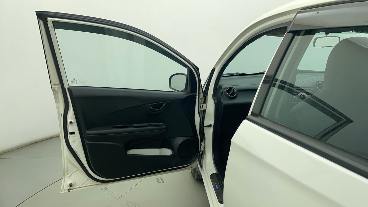 Used 2014 Honda Brio S MT Petrol Manual interior LEFT FRONT DOOR OPEN VIEW