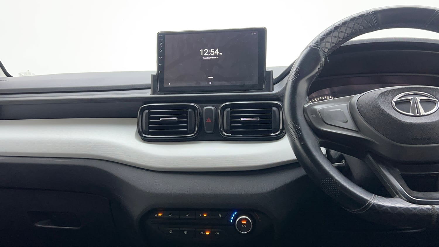 Used 2023 Tata Punch Pure MT Petrol Manual interior MUSIC SYSTEM & AC CONTROL VIEW