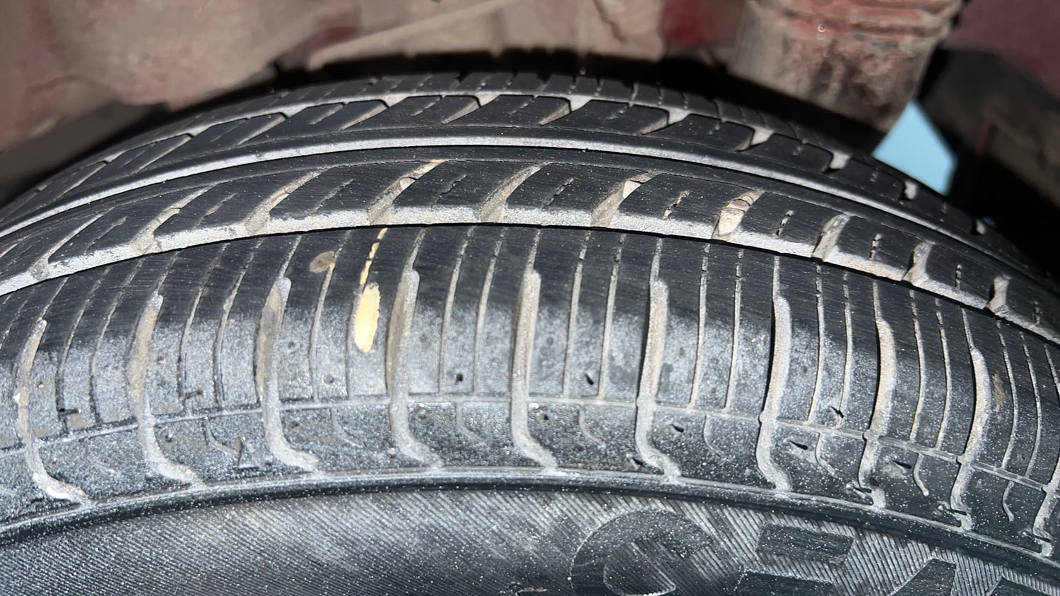 Used 2016 Hyundai Eon D-Lite + Petrol Manual tyres LEFT REAR TYRE TREAD VIEW