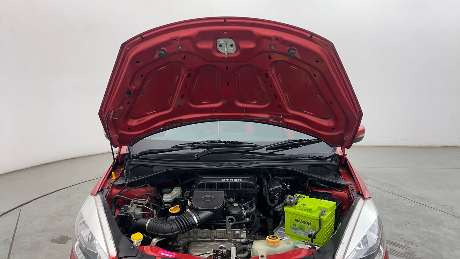 Used 2018 Tata Tiago Revotron XZ Petrol Manual engine ENGINE & BONNET OPEN FRONT VIEW